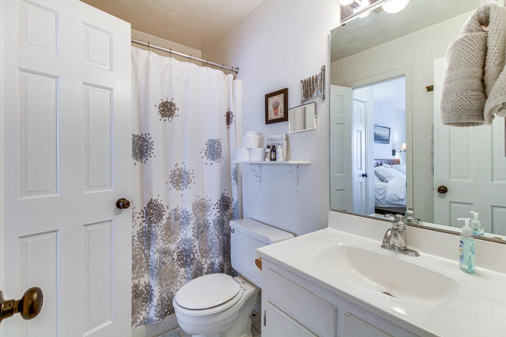 Lakefront Moneta Home With Community Boat Dock! מראה חיצוני תמונה