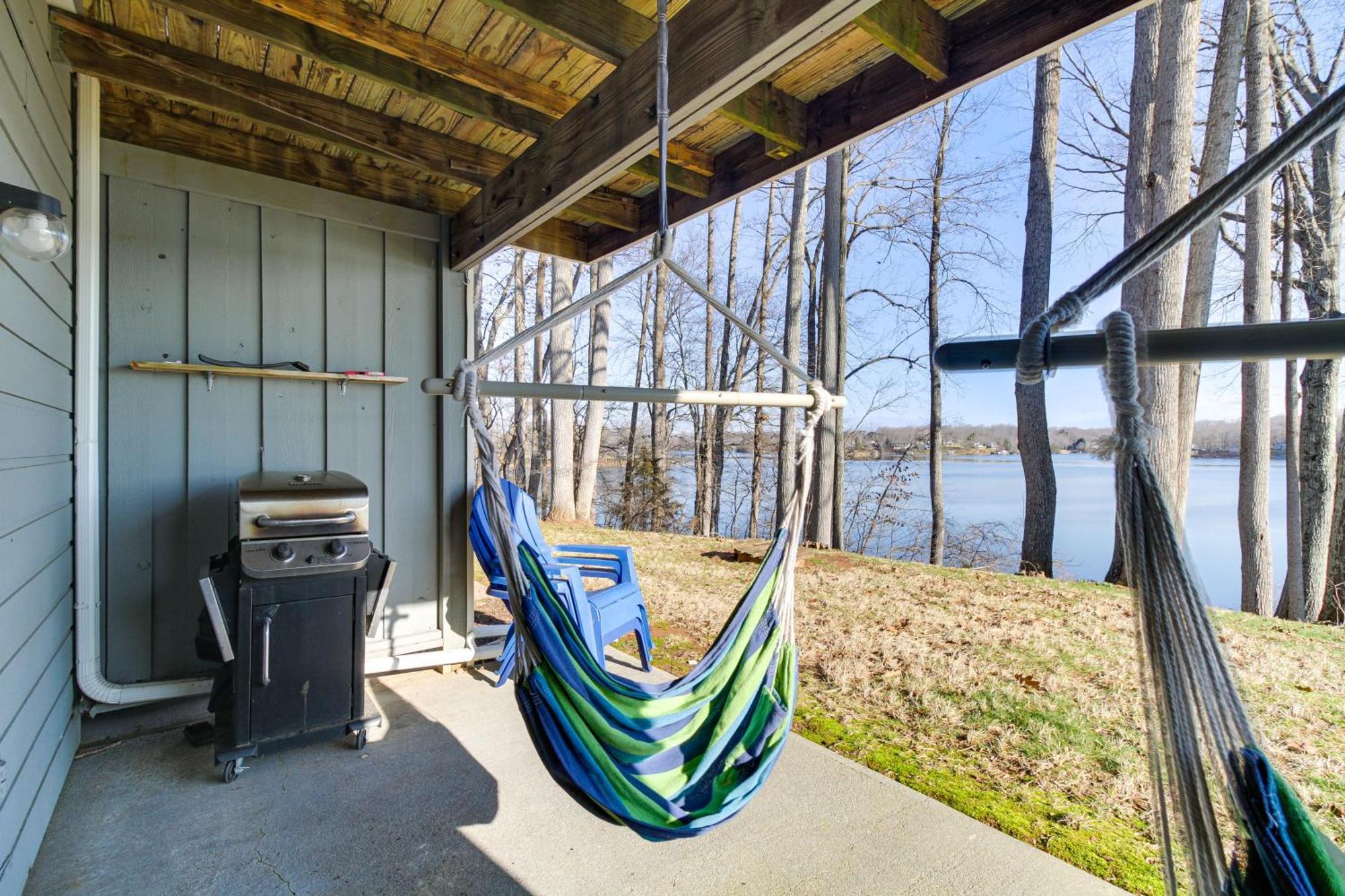 Lakefront Moneta Home With Community Boat Dock! מראה חיצוני תמונה